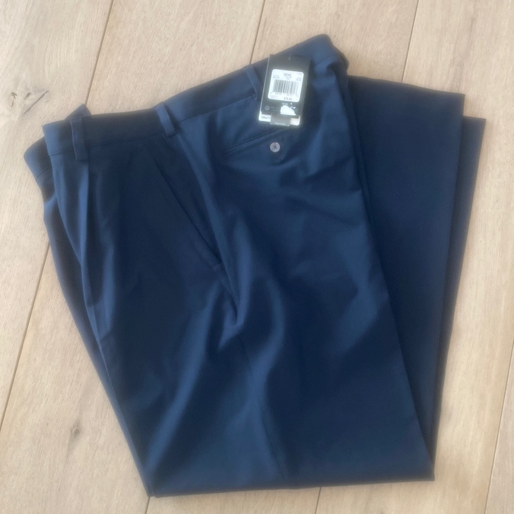 NWT Nike golf pants 38-30